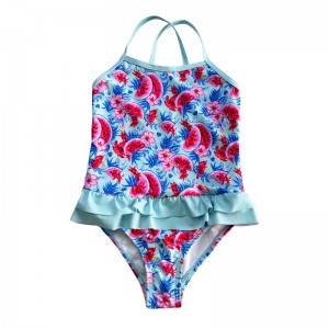 Bộ đồ bơi in hình chữ in